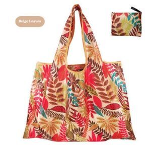 Leaf 🍂 Print Tote